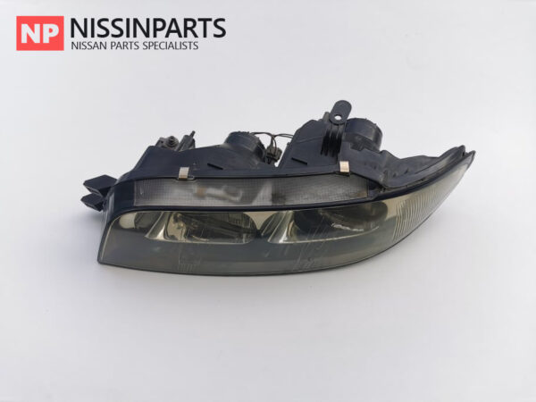 NISSAN SKYLINE R33 SERIES 1 COUPE PASSENGERS HEADLIGHT