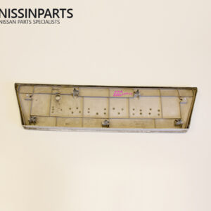 NISSAN SKYLINE R33 SERIES 2 SEDAN BOOT LID REAR CENTER GARNISH