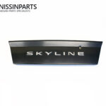 NISSAN SKYLINE R33 SERIES 2 SEDAN BOOT LID REAR CENTER GARNISH