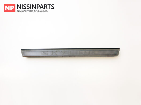 NISSAN SKYLINE R33 COUPE CLEAR REAR CENTER GARNISH