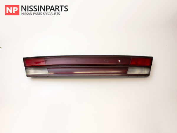 NISSAN CEFIRO & MAXIMA A32 SEDAN BOOT LID REAR CENTER GARNISH