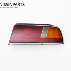 NISSAN LAUREL C34 PRE-FACELIFT DRIVERS TAIL LIGHT