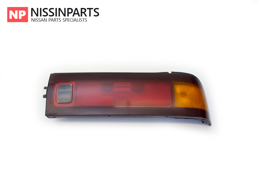 NISSAN CEFIRO A31 FACELIFT DRIVERS TAIL LIGHT