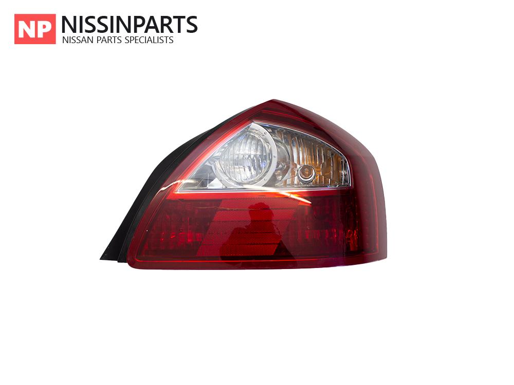 NISSAN CIMA F50 DRIVERS TAIL LIGHT