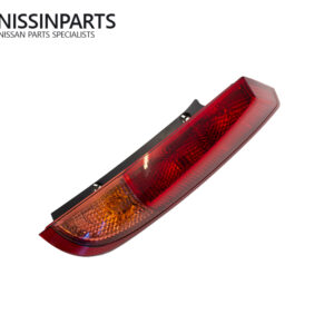 NISSAN PRESAGE U31 DRIVERS TAIL LIGHT